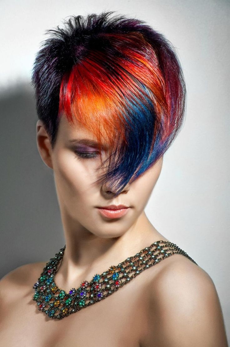 Mèches colorées pour cheveux courts