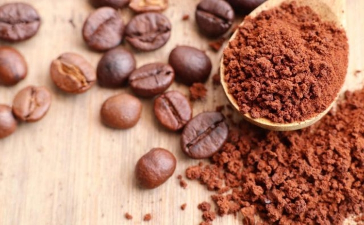 Masque capillaire au café