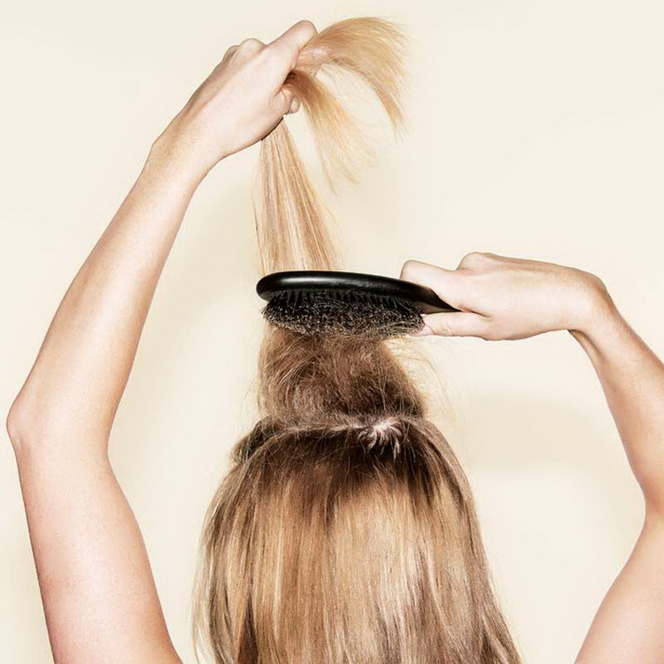Comment tresser deux tresses latérales de vous-même