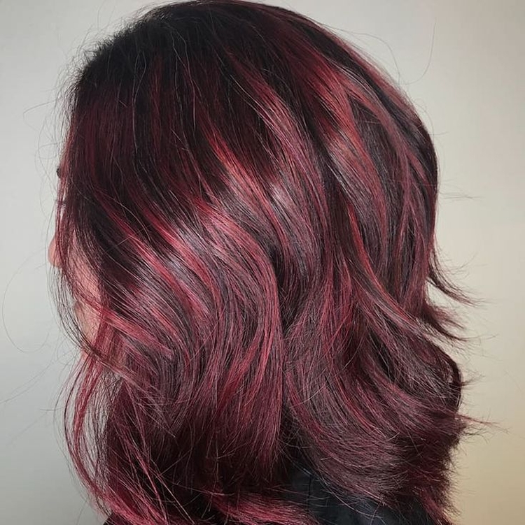 Photo couleur de cheveux acajou