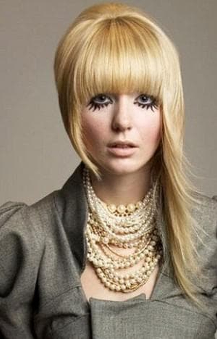 Coupes de cheveux asymétriques pour cheveux longs