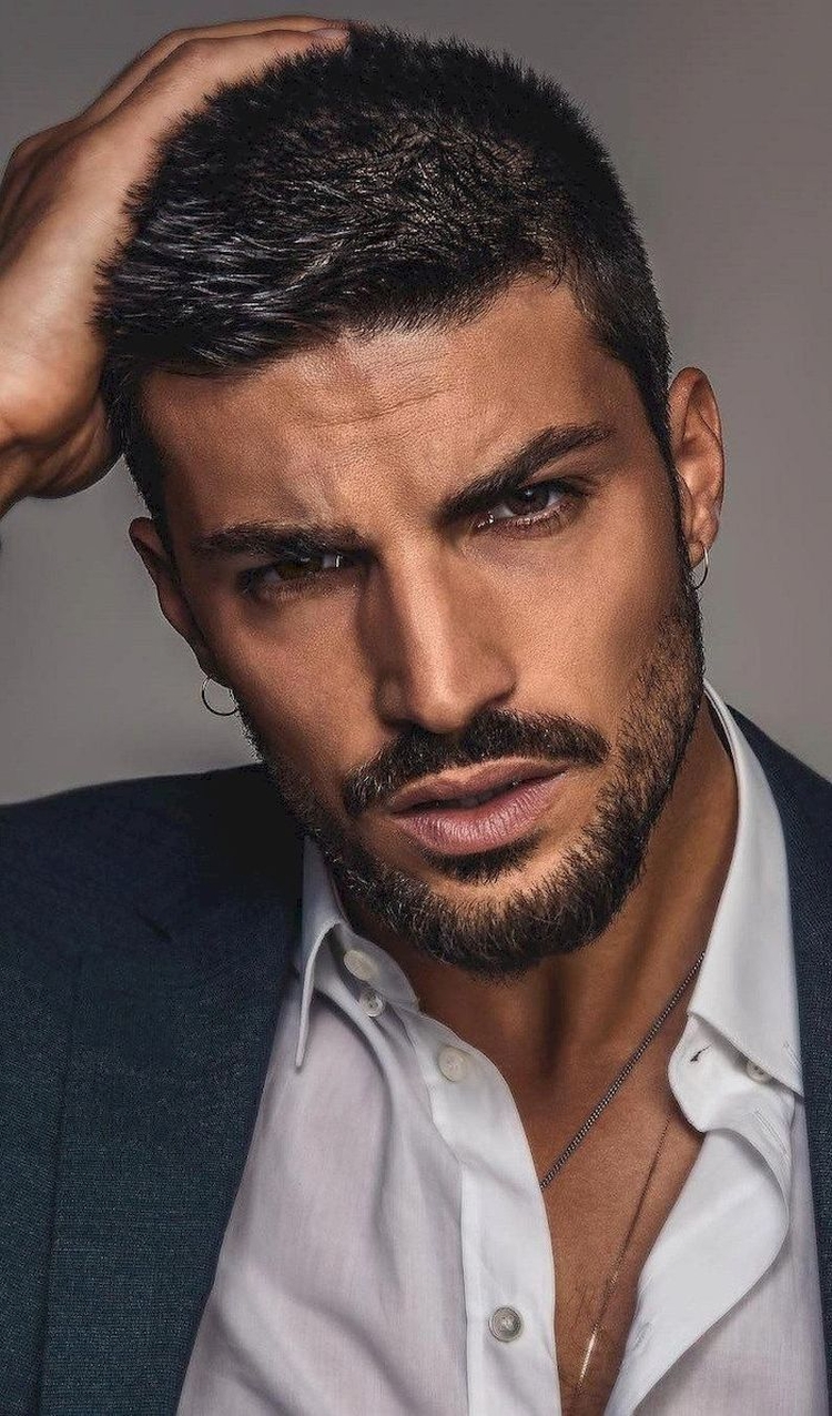 Coupes de cheveux brutales pour hommes