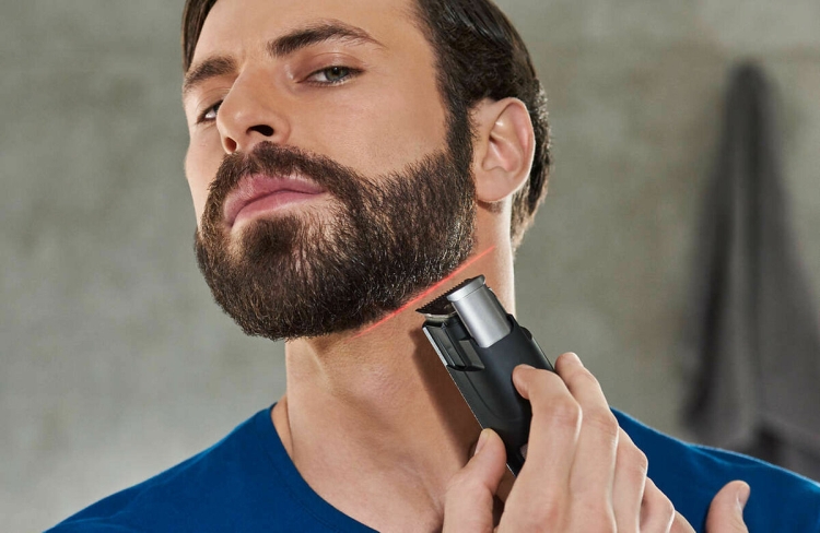 Coupe de cheveux barbe à la maison
