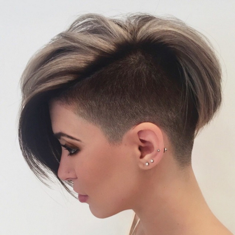 Coupe de cheveux garçon pour fille