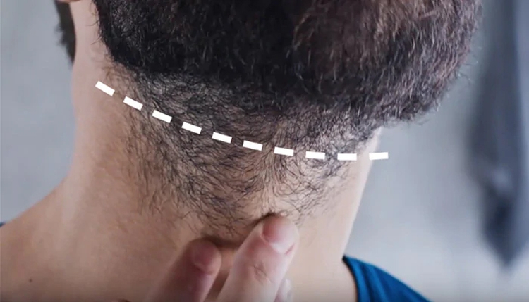 Coupe de cheveux barbe à la maison