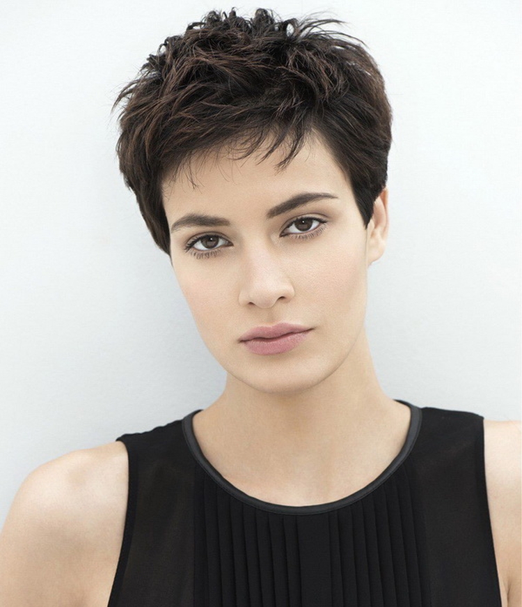 Coupe de cheveux garçon pour fille
