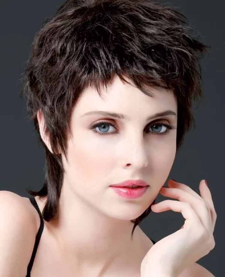 Coupe de cheveux garçon pour fille