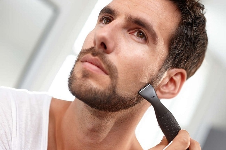 Coupe de cheveux barbe à la maison