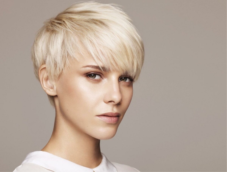 Coupe de cheveux garçon pour fille