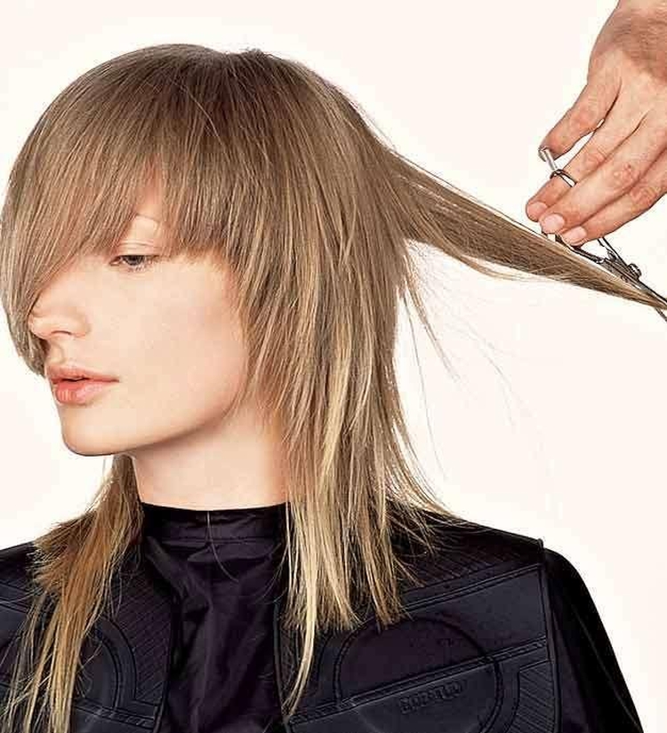 Coupe de cheveux avant et après