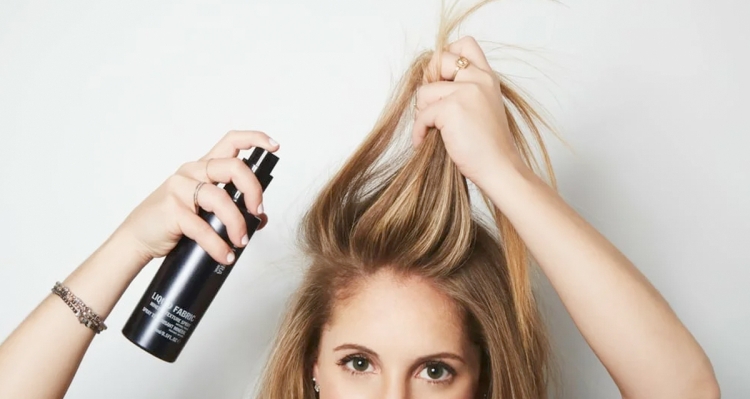 Comment utiliser le shampooing pour cheveux secs