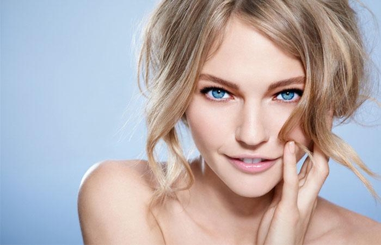 Photo bronzante pour cheveux châtain clair