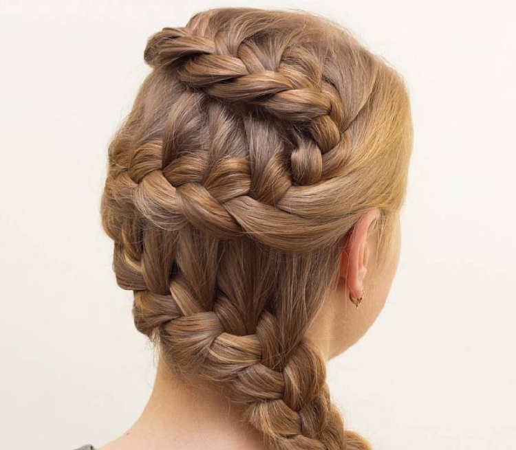 Coiffures pour filles en 5e année