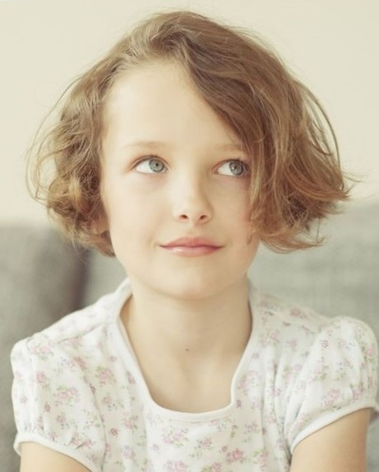 Coiffures courtes pour les filles de 12 ans