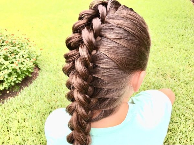 Coiffures pour filles en 5e année
