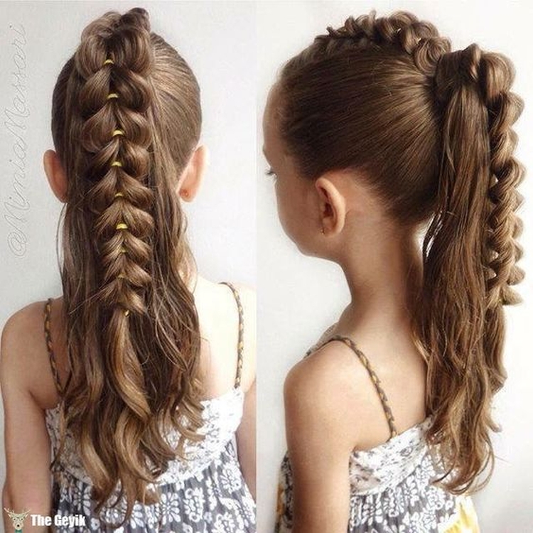 Coiffures pour l'école pour les filles de 12 ans