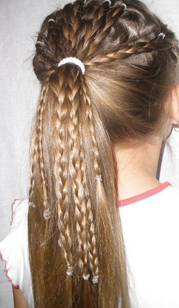 Coiffures pour l'école pour les filles de 14 ans