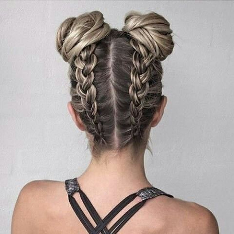 Coiffures pour l'école pour les filles de 12 ans