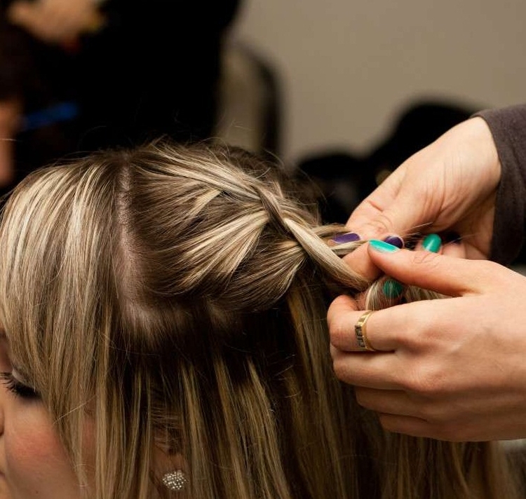 Coiffures pour l'école pour les filles de 12 ans
