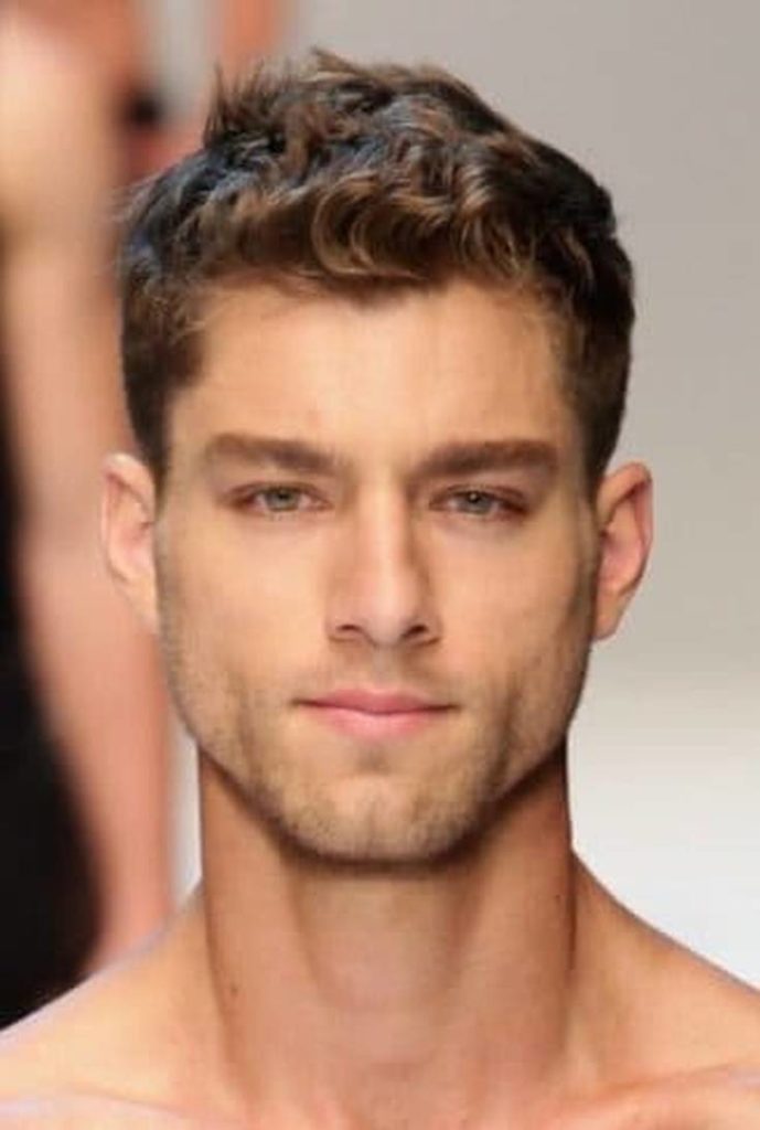 Coupes de cheveux pour hommes pour cheveux épais