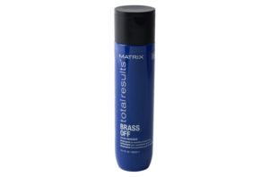 Shampooing cheveux teinté