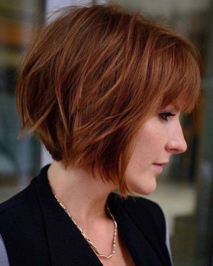 Coupe de cheveux courte pour cheveux courts