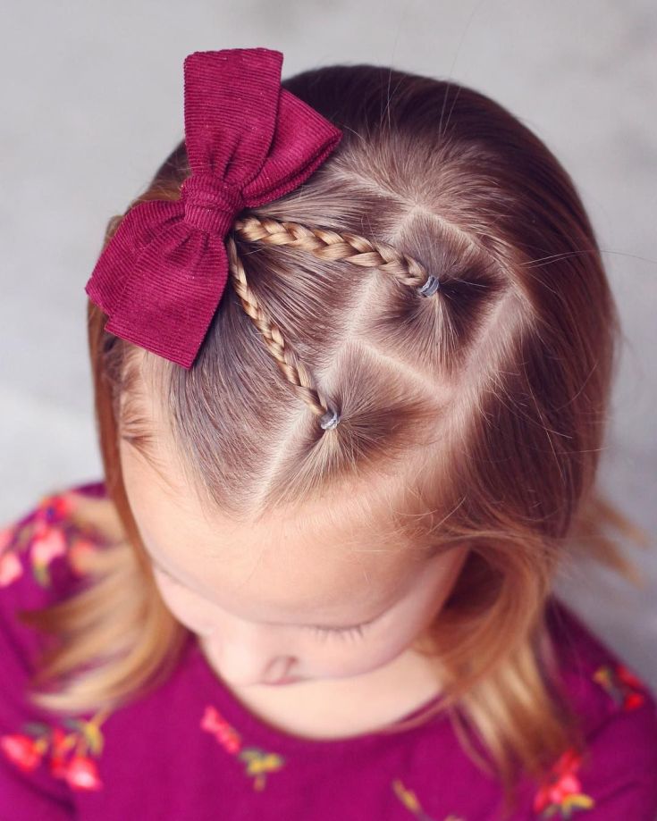 Coiffures pour enfants pour cheveux courts pour tous les jours à l'école et à la maternelle