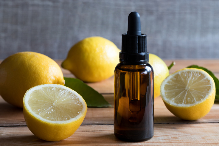 L'huile de citron pour les cheveux