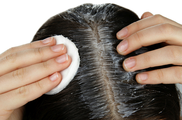 L'huile de coco pour les cheveux