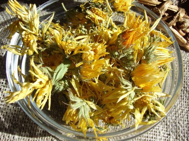 L'huile de citron pour les cheveux