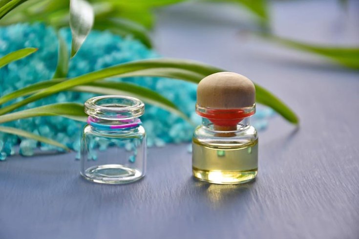 Huiles essentielles pour cheveux