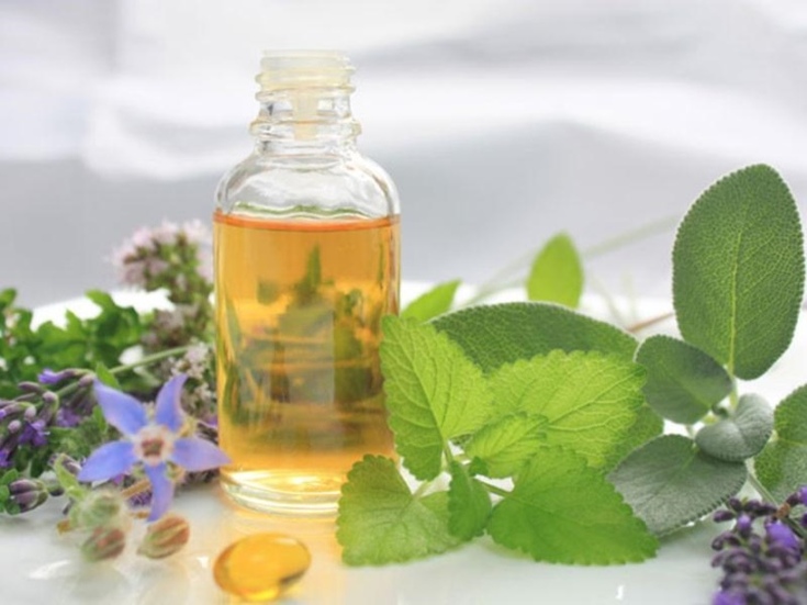 Huile de menthe poivrée pour les cheveux