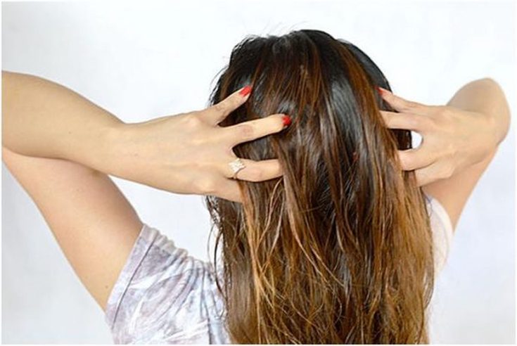 L'huile d'amande pour les cheveux