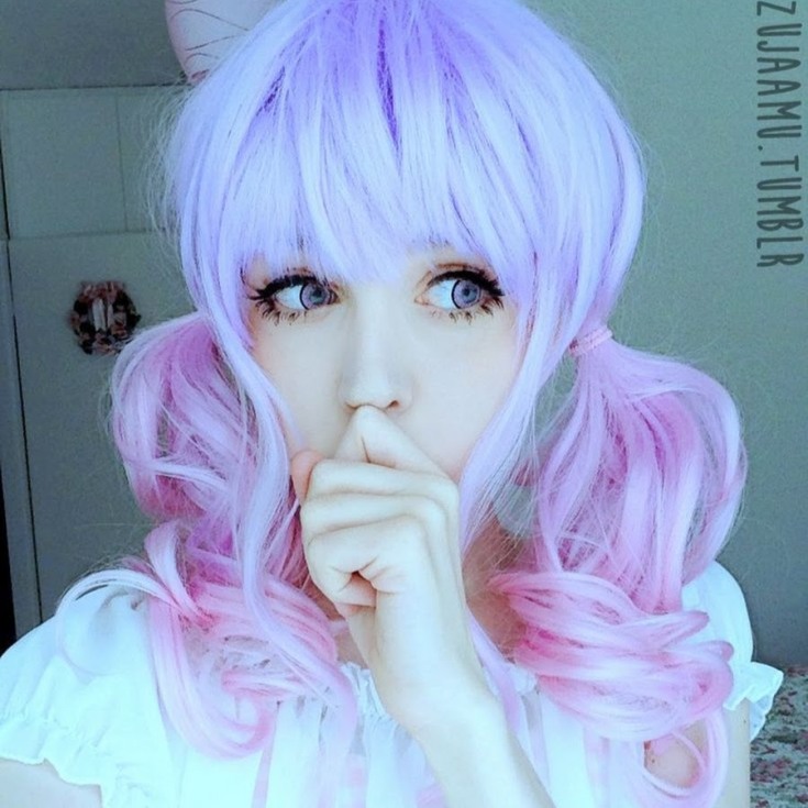 Coiffures d'anime pour femmes - comment faire des options légères et belles