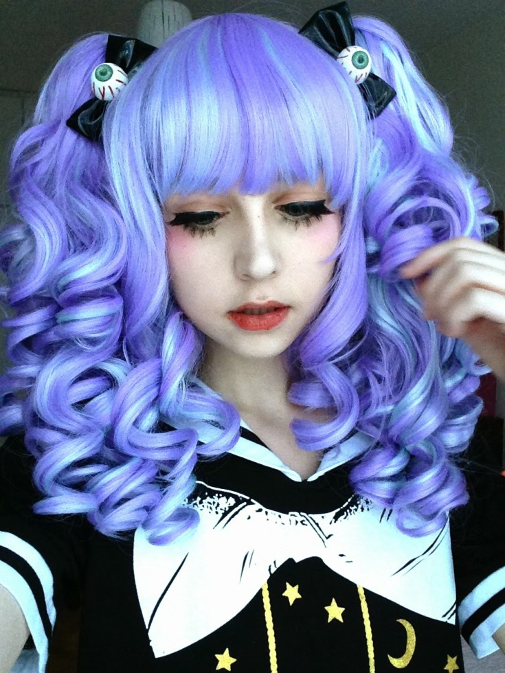 Coiffures d'anime pour femmes - comment faire des options légères et belles