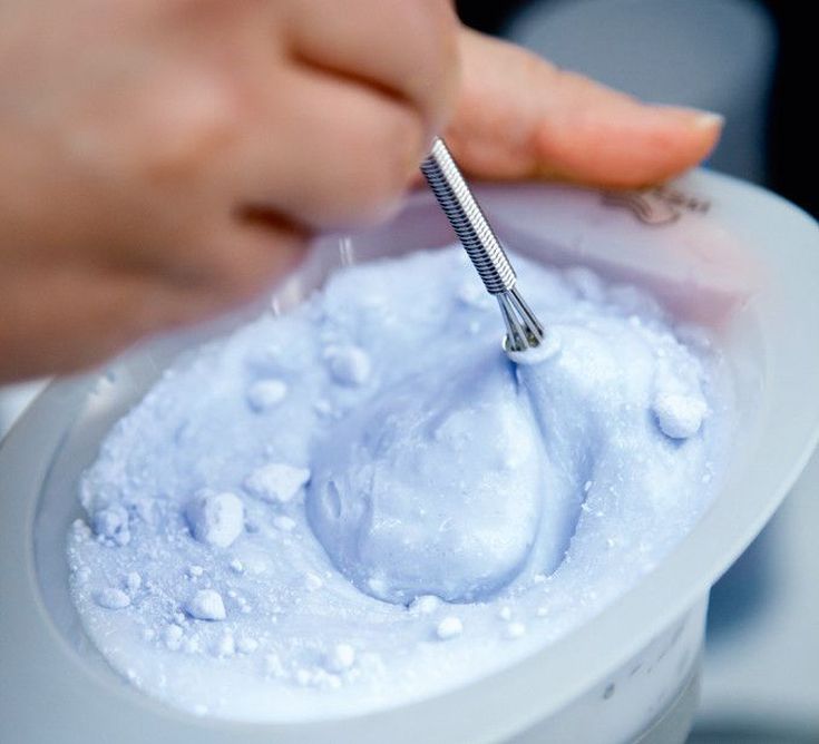 Eclaircissement des cheveux Supra à la maison