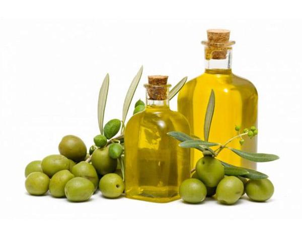 Comment enlever les cheveux verts des cheveux après la teinture