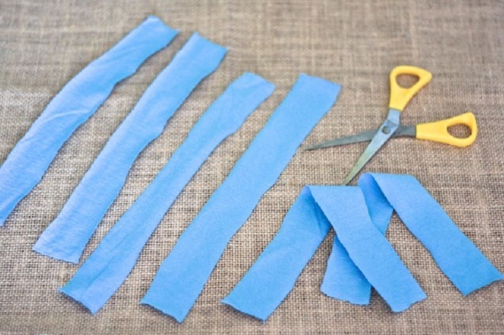 Comment enrouler des boucles sur des chiffons - guide étape par étape