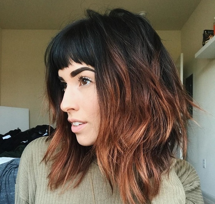 Mise en évidence sur une cascade de coupes de cheveux - les meilleures techniques pour les cheveux raides et bouclés