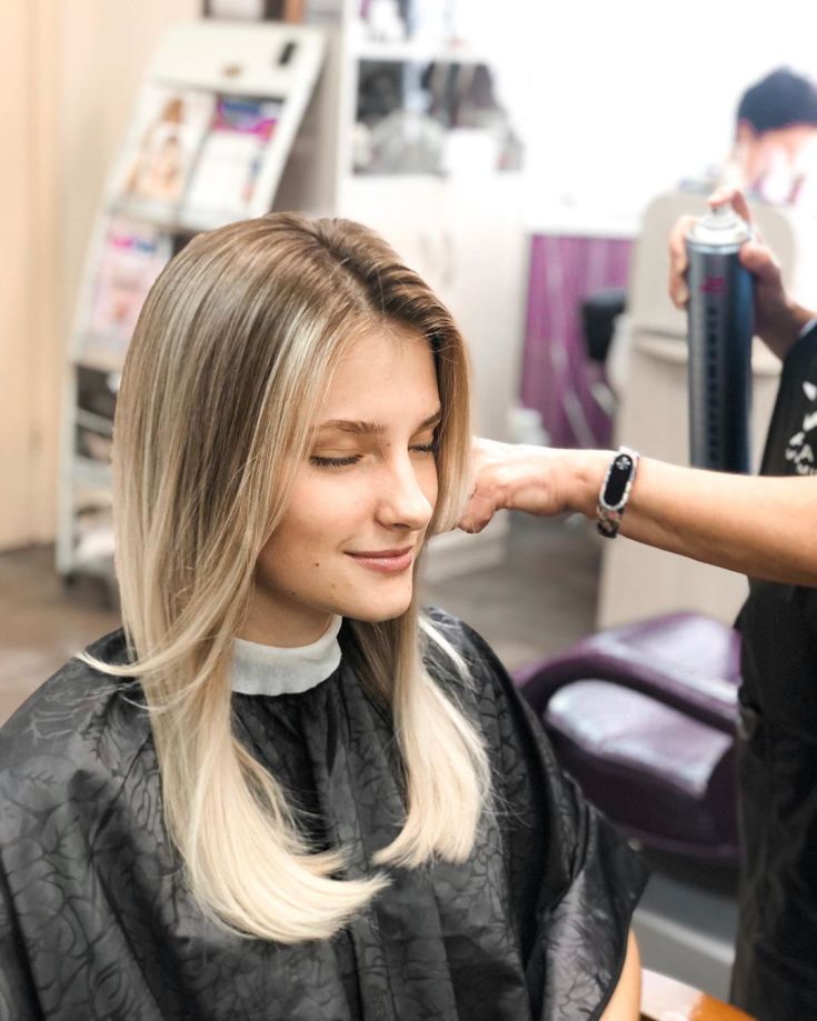 Comment éclaircir vous-même des mèches de cheveux à la maison