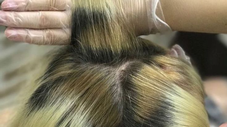 Fond d'éclaircissement des cheveux (nuancier)